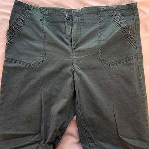 Knox Rose Gray Crop Pants